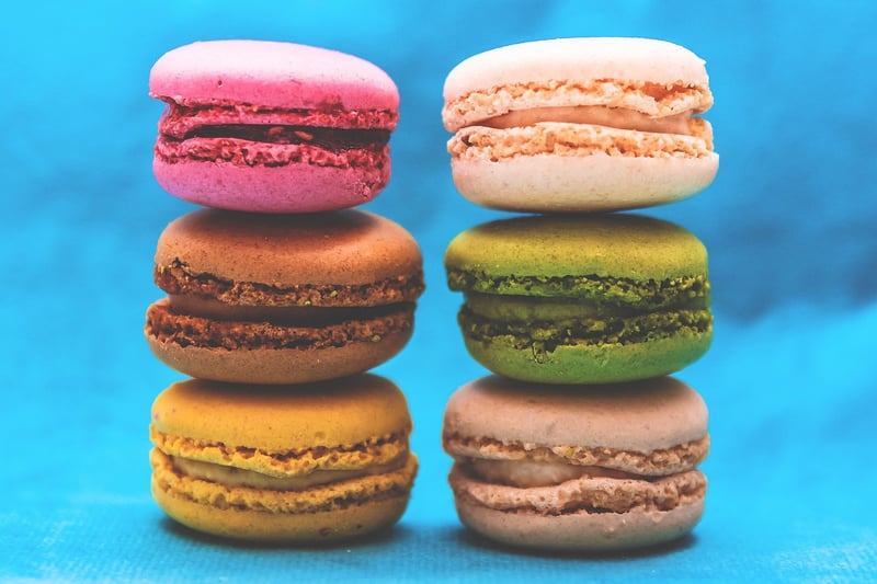 Galaxy macarons